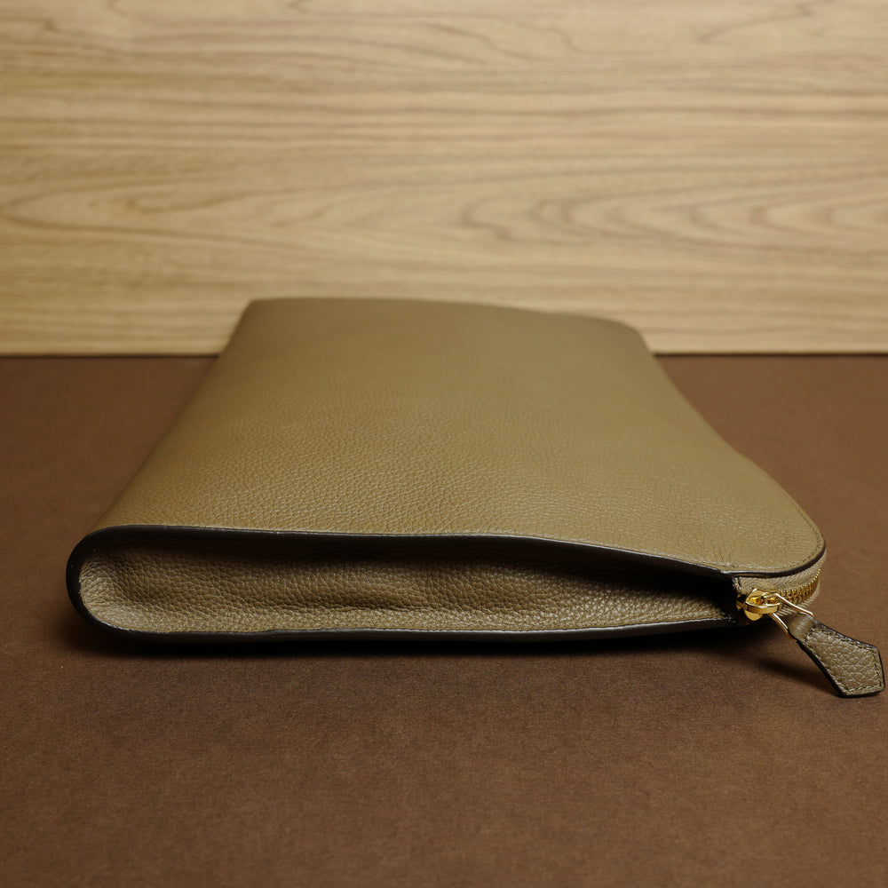 934 Document Case in Taupe Calf