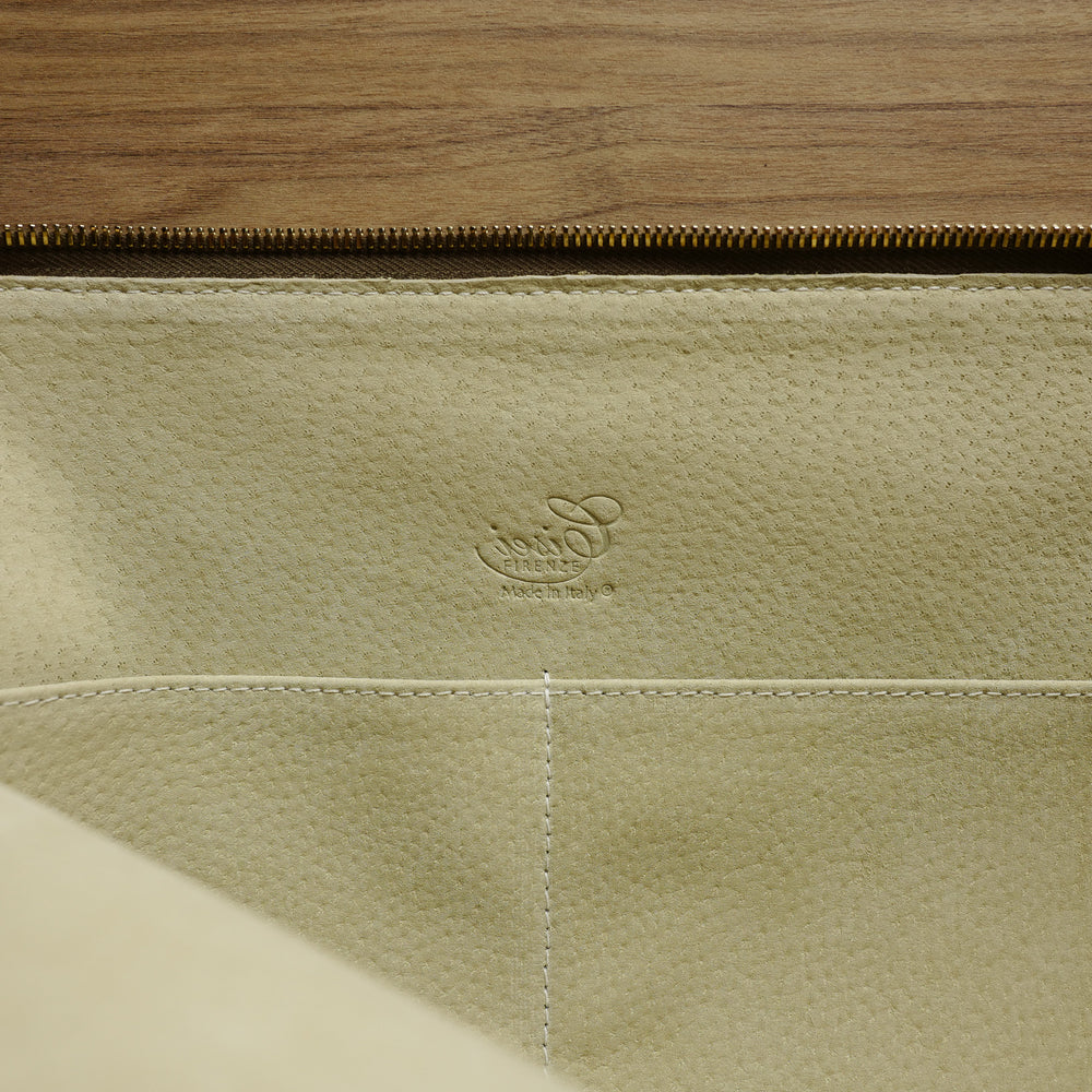 934 Document Case in Taupe Calf