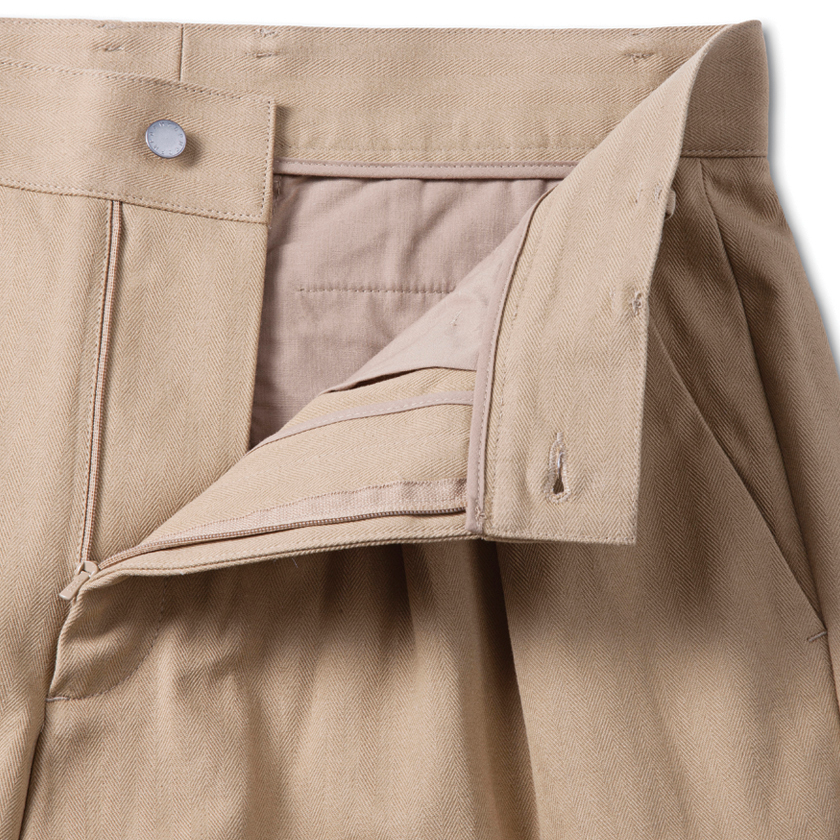 Pieghe Cotton Shorts in Beige Herringbone