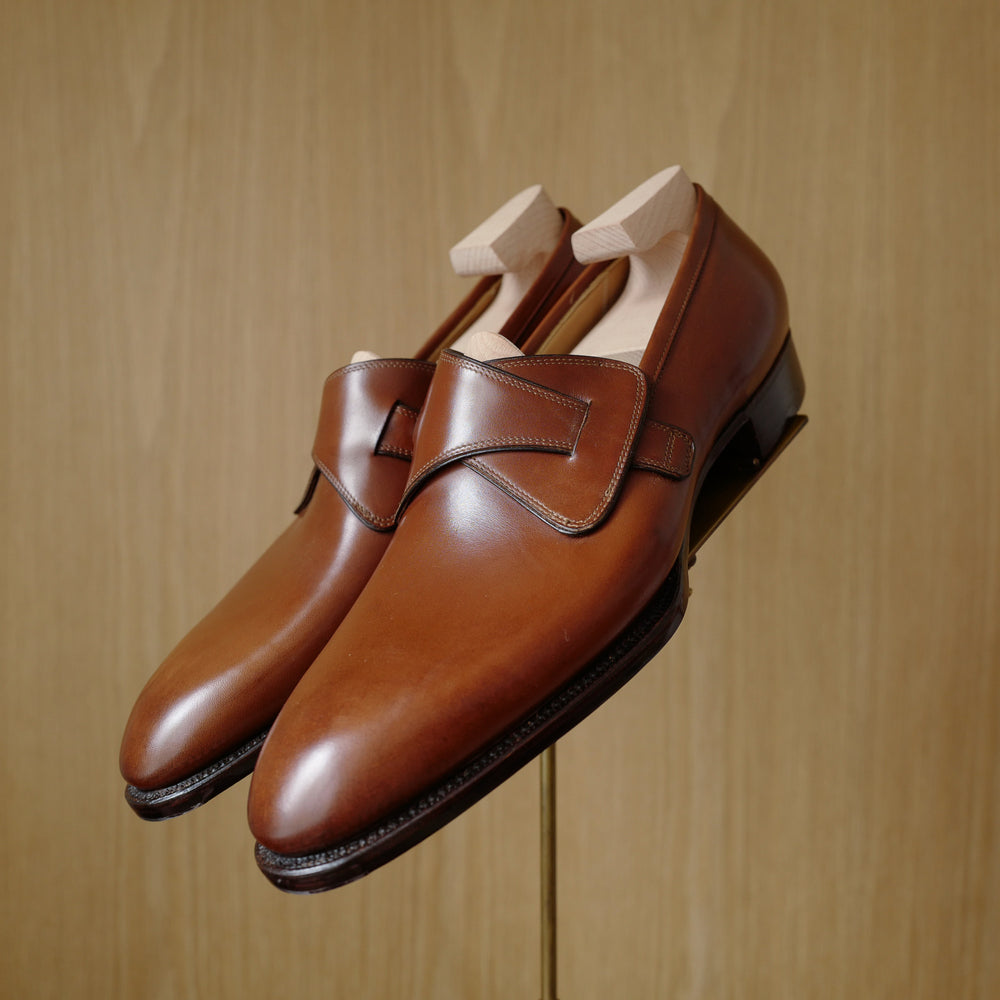 Butterfly Loafers in Medium Brown