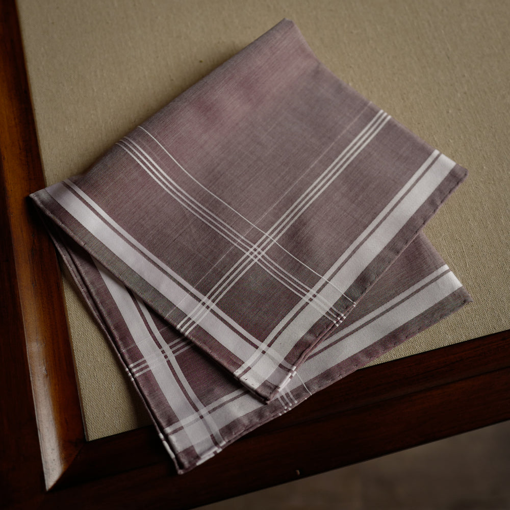 Sarabande Pocket Square in Burgundy