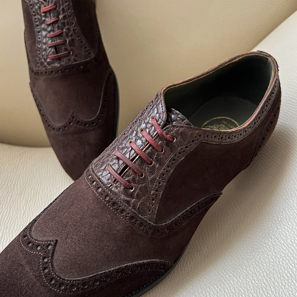 Linden in Dark Brown Suede