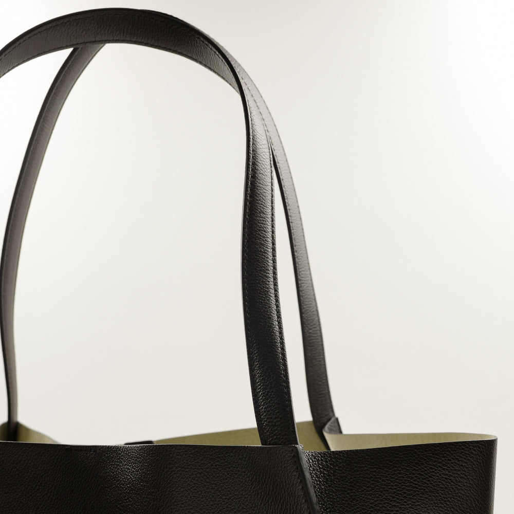 1147 Large Tote Bag in Dark Brown Calf