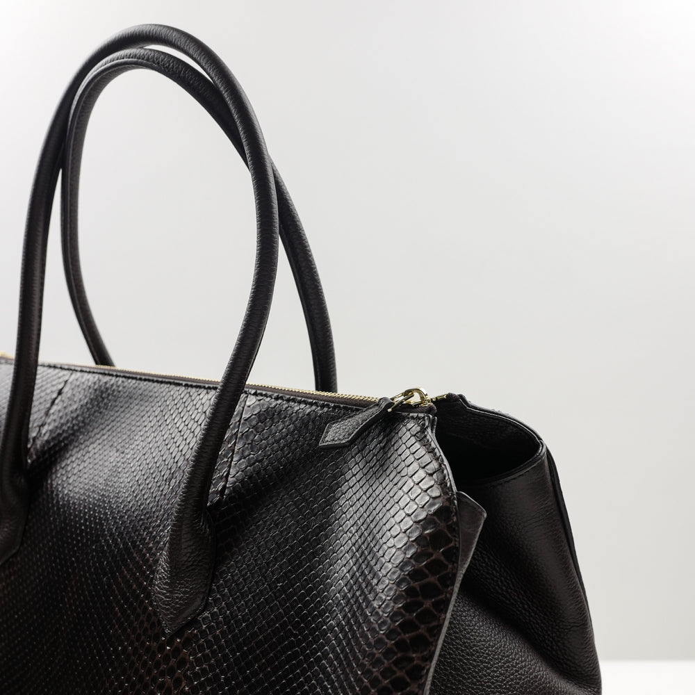 1162 Classic Tote Bag with Zip in Brown Python
