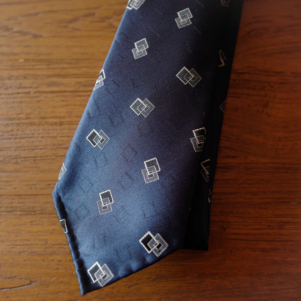Navy 7-Fold Silk Tie with woven Cubes