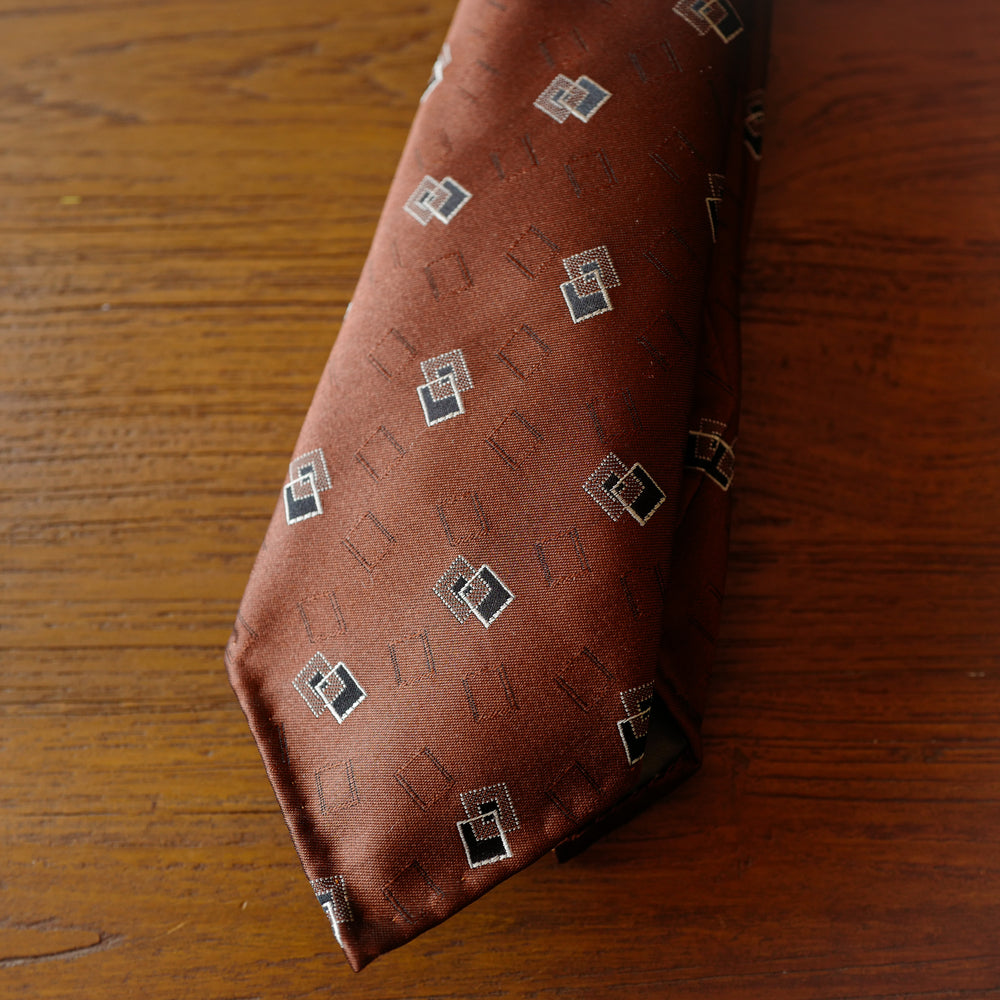 Burnt Orange 7-Fold Silk Tie with woven Cubes