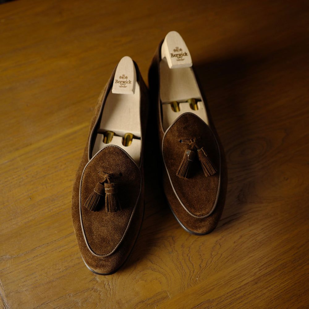 4951 Tassel Loafers in Snuff Brown