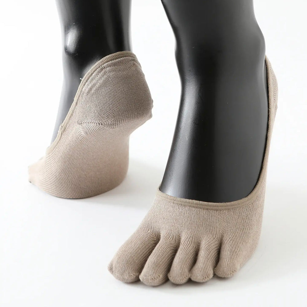 Beige no-show Toe Socks — Last & Lapel