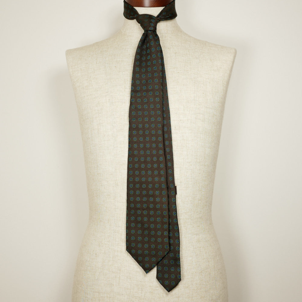 Brown Jacquard Six-Fold Tie with Woven Medallion