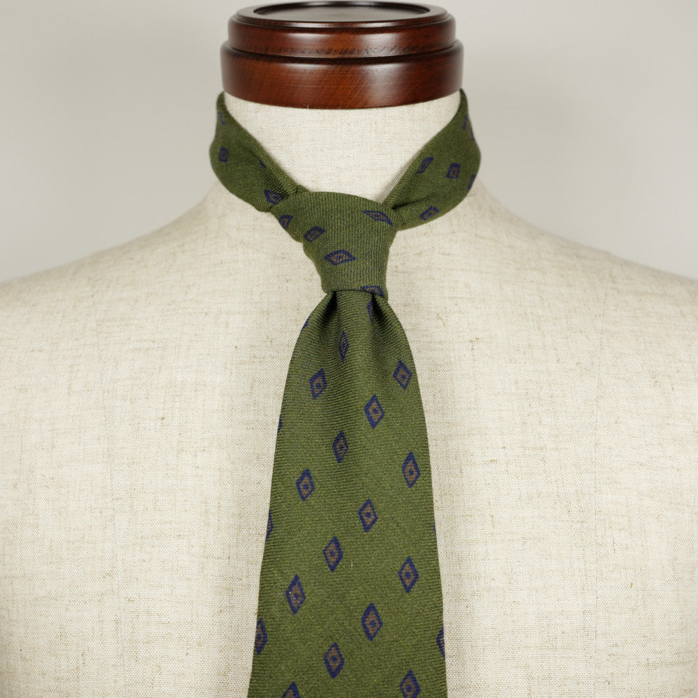Olive Wool Six-Fold Tie with Diamond Print