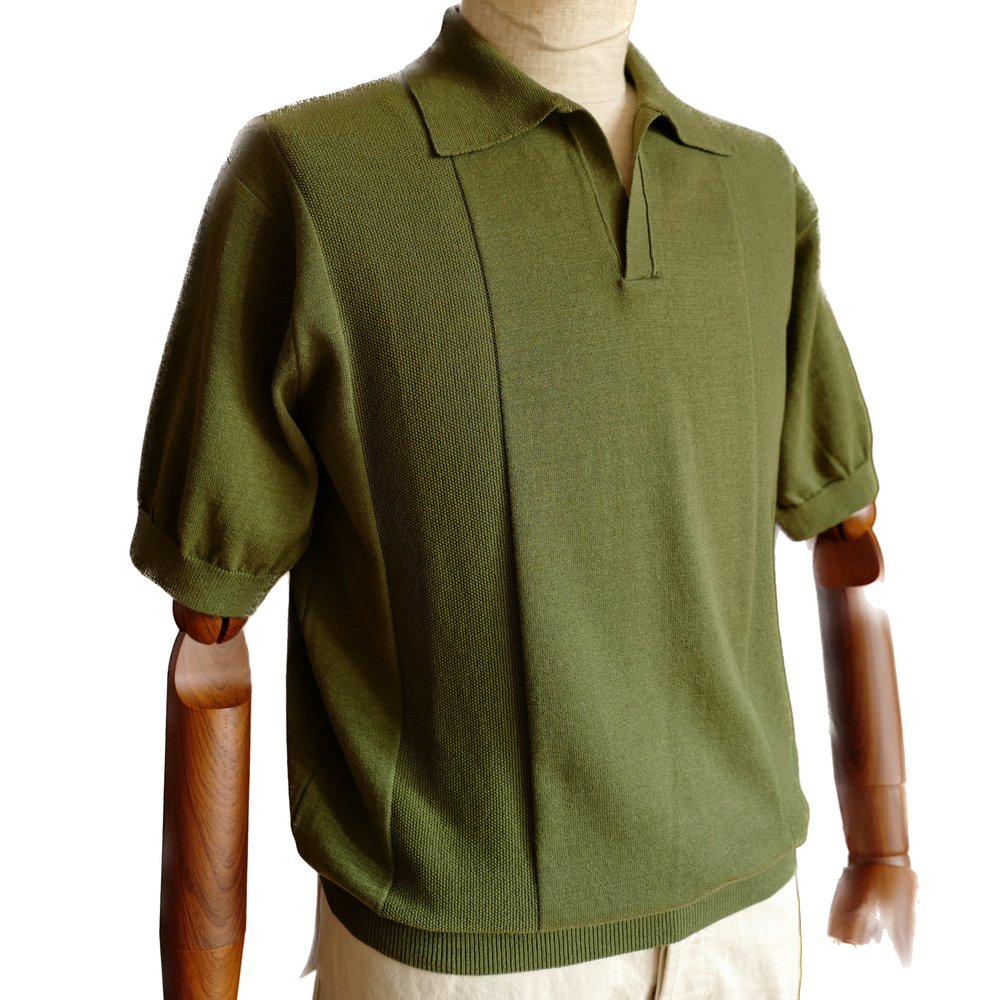 Open Collar Knit Polo in Green