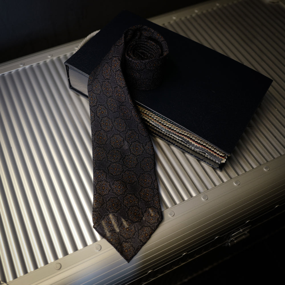 Grey Seven-Fold Wool/Silk Tie with Floral Design