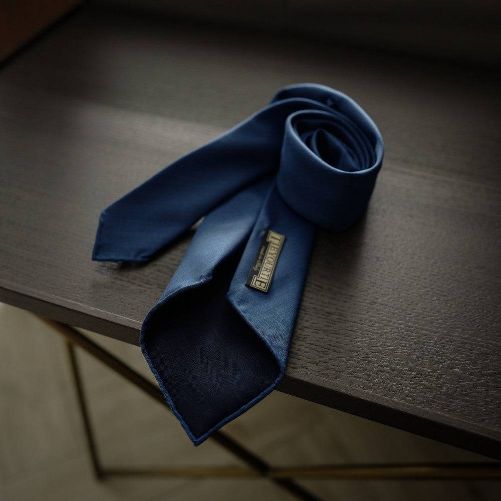 Mid Blue Solaro Seven-Fold Tie