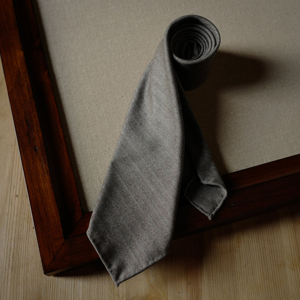 Cream Undyed Escorial Wool Tie with Herringbone Pattern