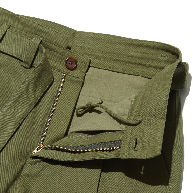 Vent Trousers in Olive Green